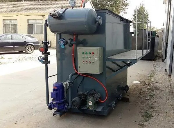 溶氣式氣浮機(jī)工作原理是什么樣的，我總結(jié)了三點(diǎn)，看看你知道不？02
